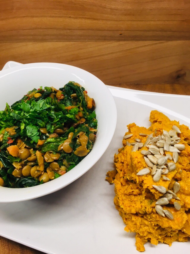 Linsen mit Spinat und Süßkartoffel Püree