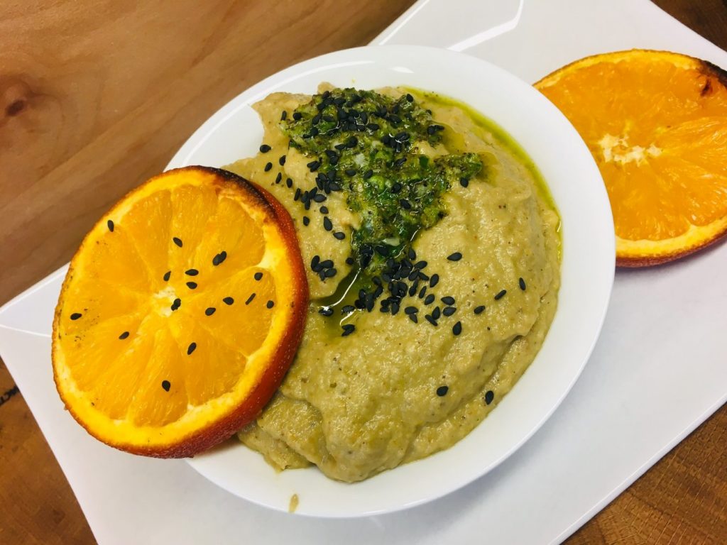 Japanischer Auberginen Miso Dip mit gerösteten Orangen und Ingwer