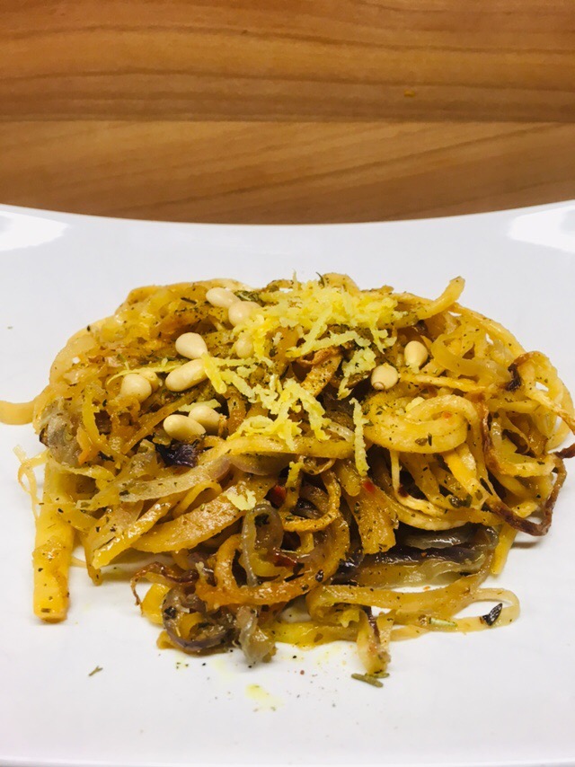 Steckrüben Spaghetti Aglio, Olio e Peperocino