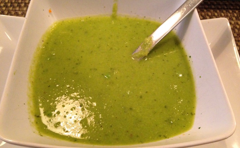 Erbsensuppe mit Minze