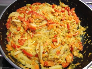 Chinakohl, Möhren, Paprika mit Erdnuss Tamarinden Ingwer Dressing