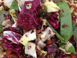 Reissalat mit Zuckerschoten