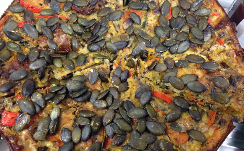 Kürbis Lauch Frittata mit Tomaten