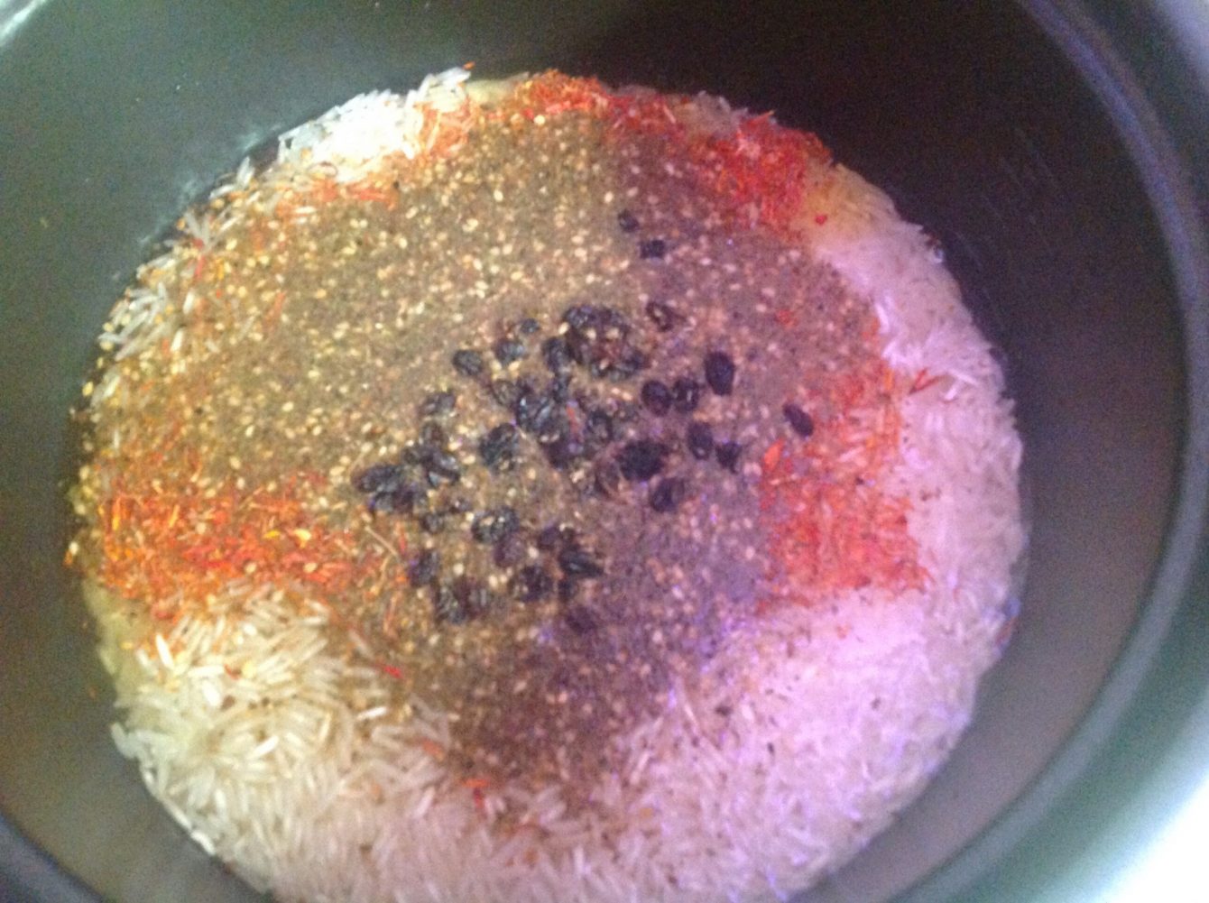 Gewürzreis mit Za'atar Safran und Berberitzen