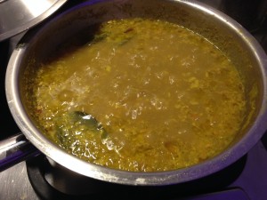 Linsen Dal mit Muong Dal