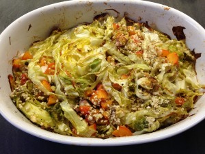 Gebackener marinierter Spitzkohl mit Aprikosen