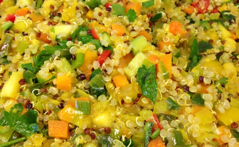 Quinoa Mango Salat