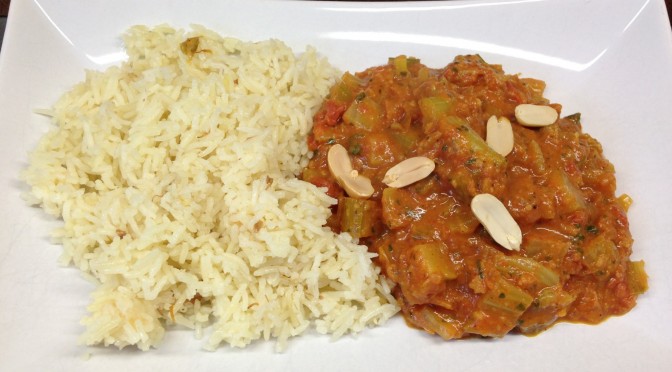 Curry mit Fenchel, Tomaten, Erdnuss und Koriander