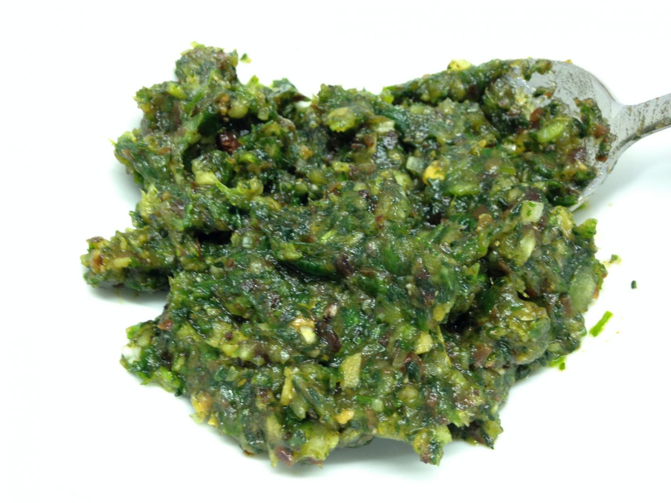 Dattel Koriander Pesto