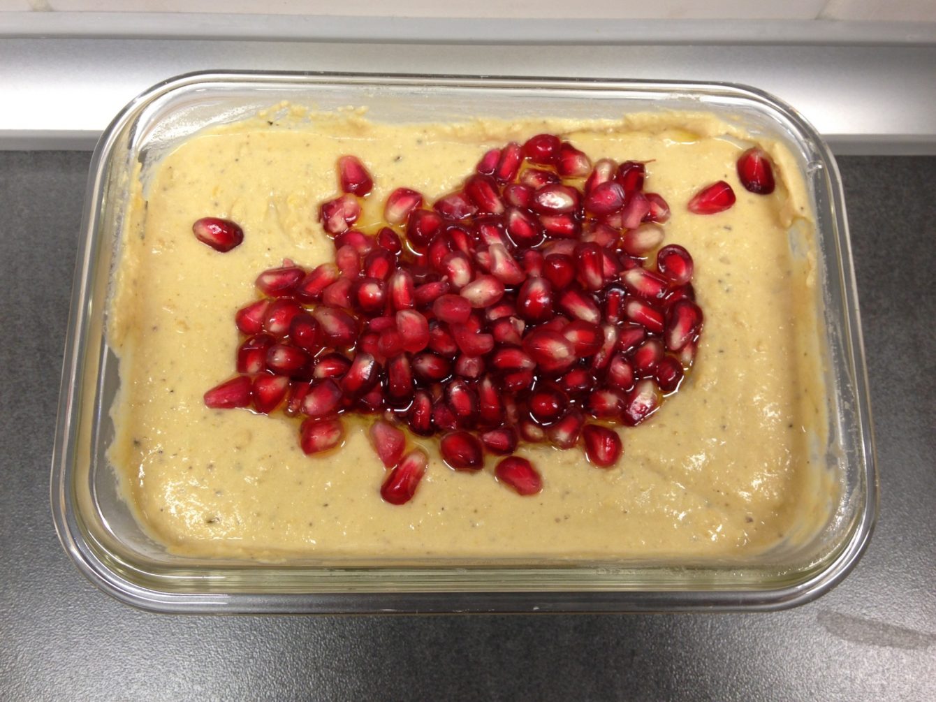 Hummus aus roten Linsen