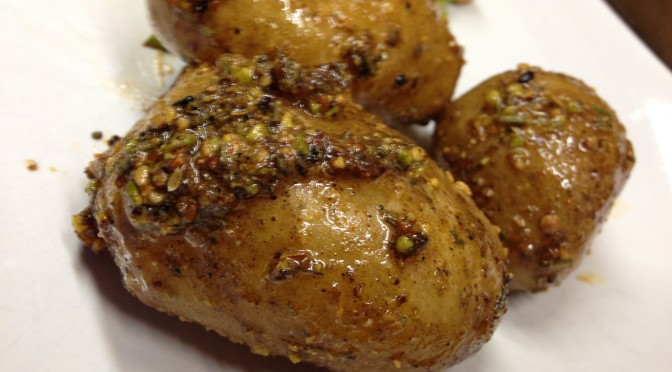Kartoffeln mit Dukkah Öl