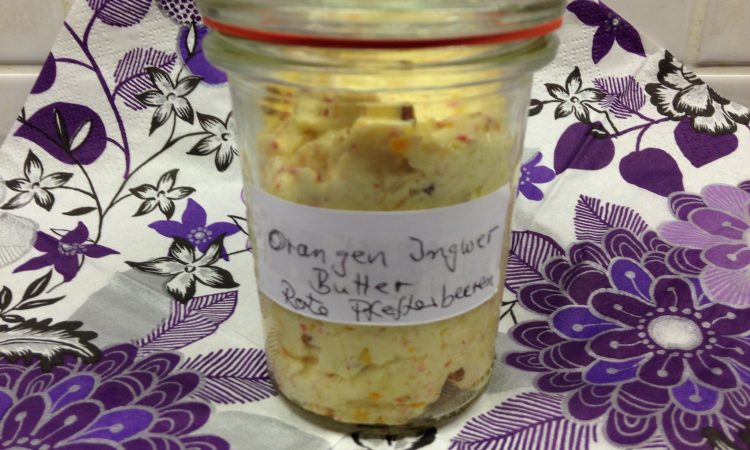 Ingwer Orangen Butter mit Roten Pfefferbeeren und Rapsöl