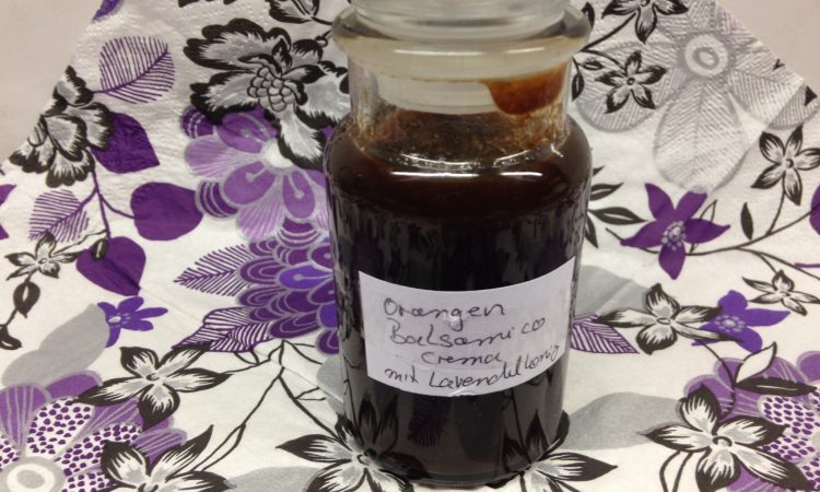 Orangen Balsamico Reduktion mit Lavendelhonig