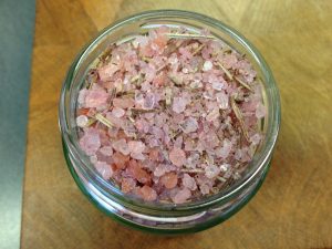 Rotwein Rosmarin Salz