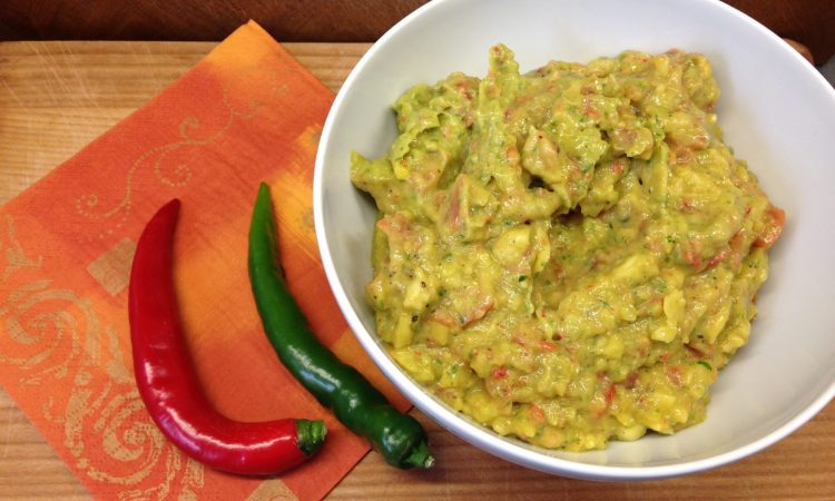 Avocado Mango Chili Guacamole