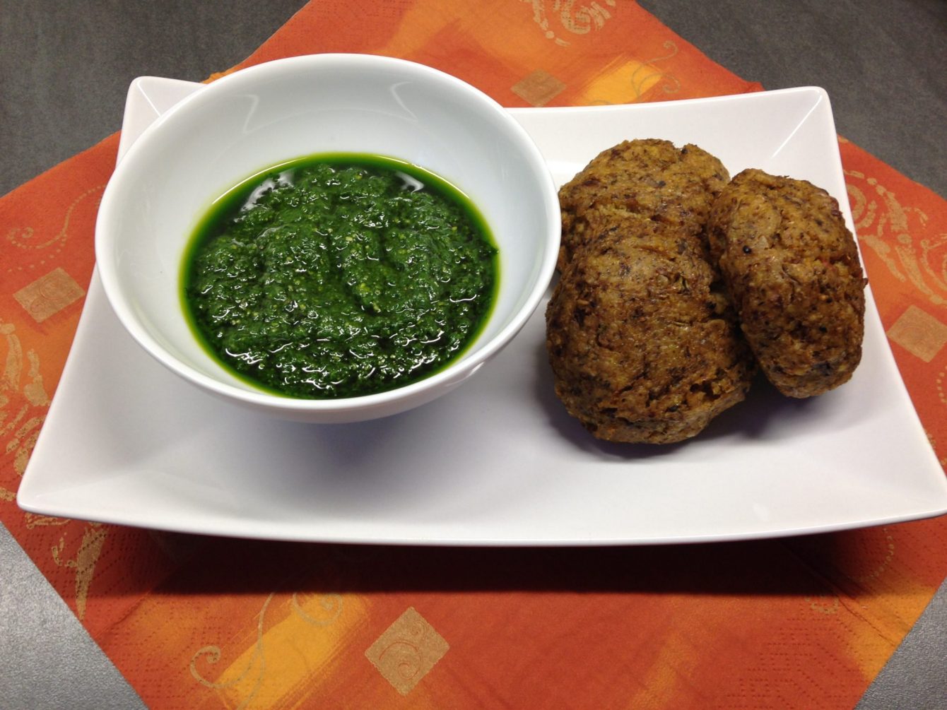 Hirse Mais Polenta Bratlinge mit Pesto (Grundrezept)