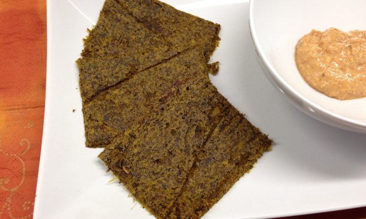 Rohkost Brot aus Wirsing und Cashewkernen mit Orangen Curry und Kurkuma