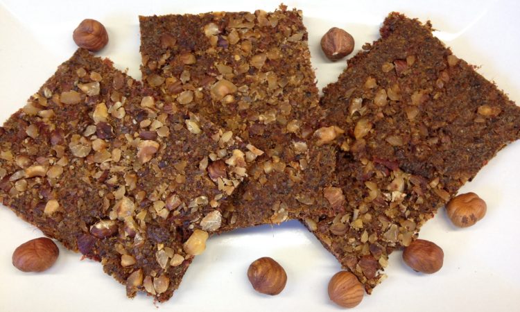 Rohkost Brot mit Rote Bete, Haselnüssen und Za'atar
