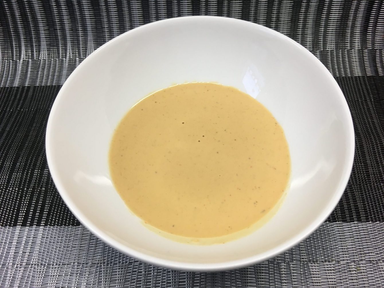 Orangen Tahini Dressing mit Harissa