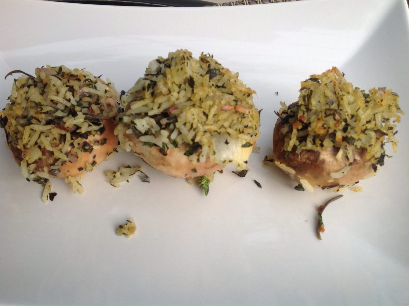 Marinierte Gefüllte Champignons mit Rosmarin-Gewürz-Reis