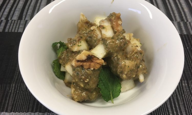 Birnen Walnuss Salat mit Bananen-Aprikosen-Kokosnuss-Creme