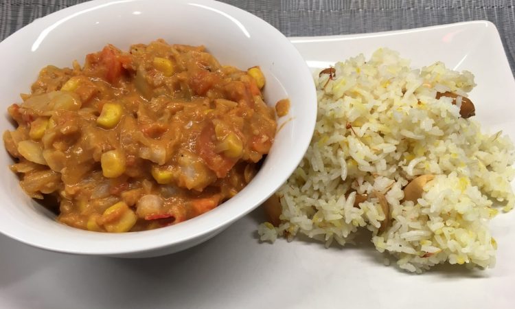 Afrikanischer Erdnuss Eintopf mit Mango