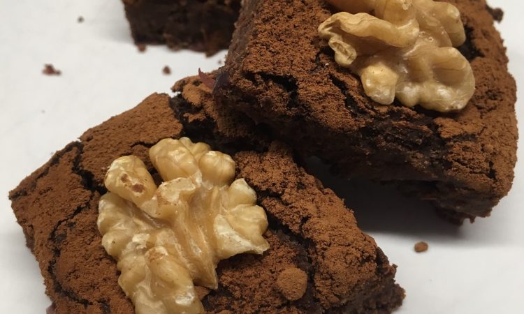 Carob Kidneybohnen Brownies