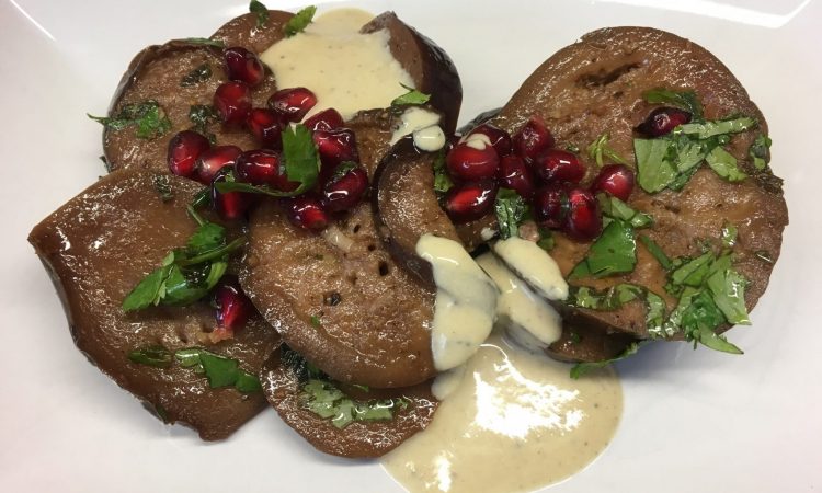 Auberginen mit Granatapfel Koriander Marinade