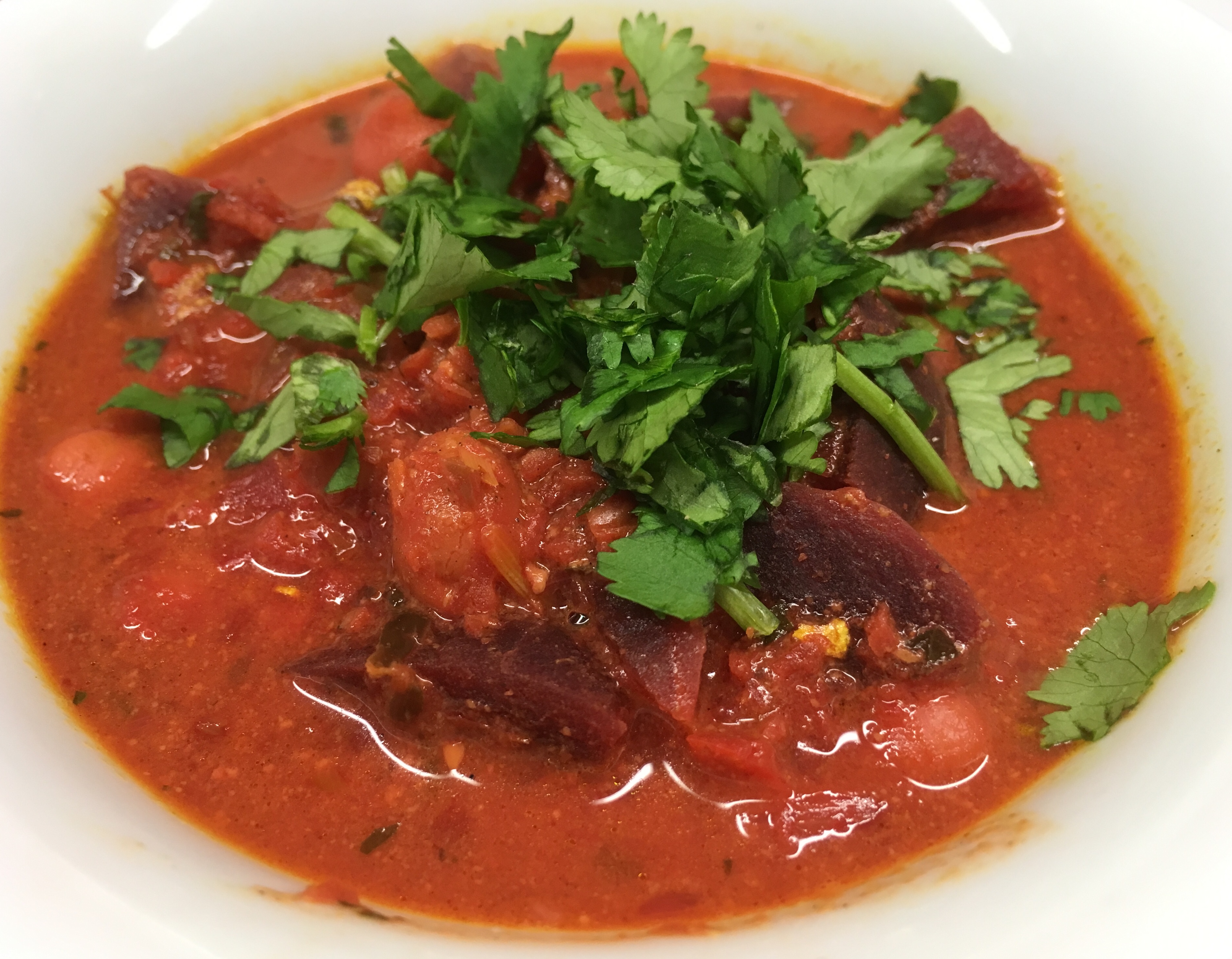 Rote Bete Curry mit Kichererbsen und Kokosmilch