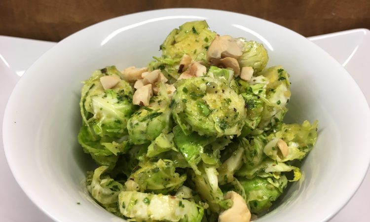 Rosenkohl mit Haselnuss Pesto