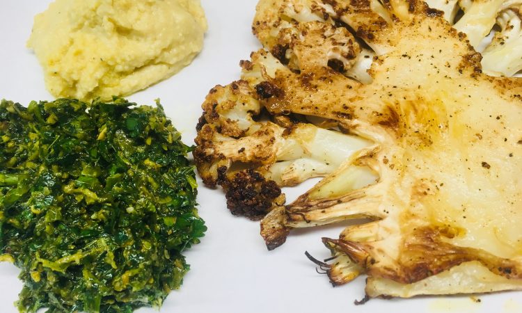Blumenkohl Steaks mit Baharat Chermoula und Hummus