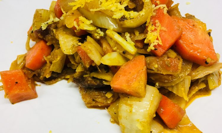Möhren Fenchel Gemüse mit Aprikosen, Datteln und Harissa