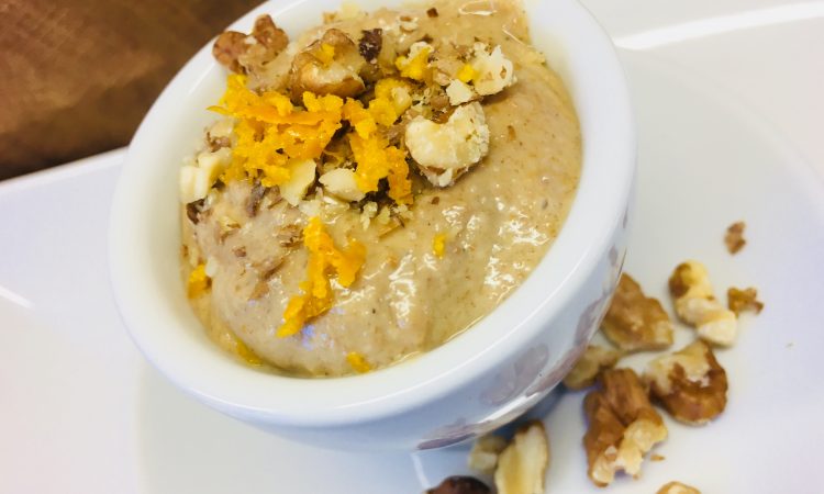 Gesunde Bananen Tahini Creme als Brotaufstrich oder Dessert