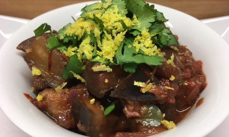 Auberginen Tomaten Gemüse mit Rotwein