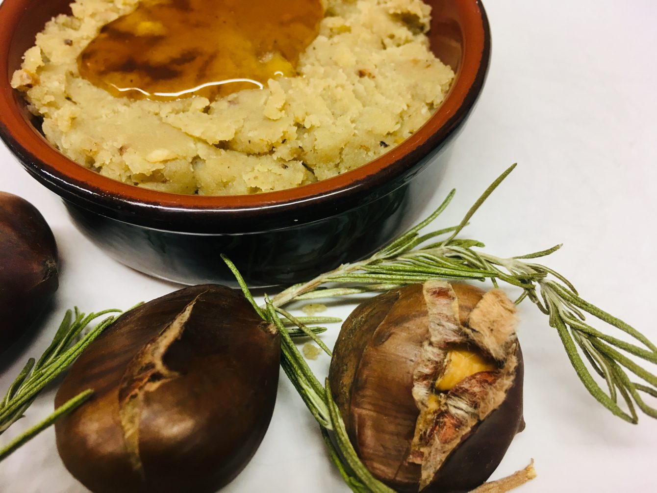 Maronencreme mit Rosmarin und Honig