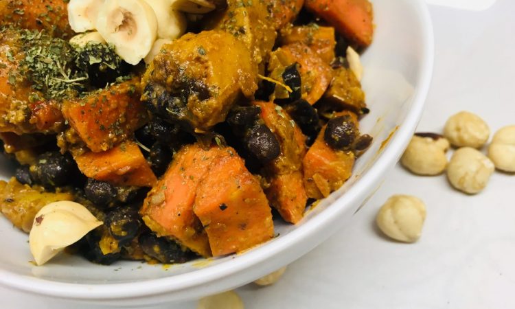 Pastinaken mit Schwarzen Bohnen in feuriger Haselnuss Sauce