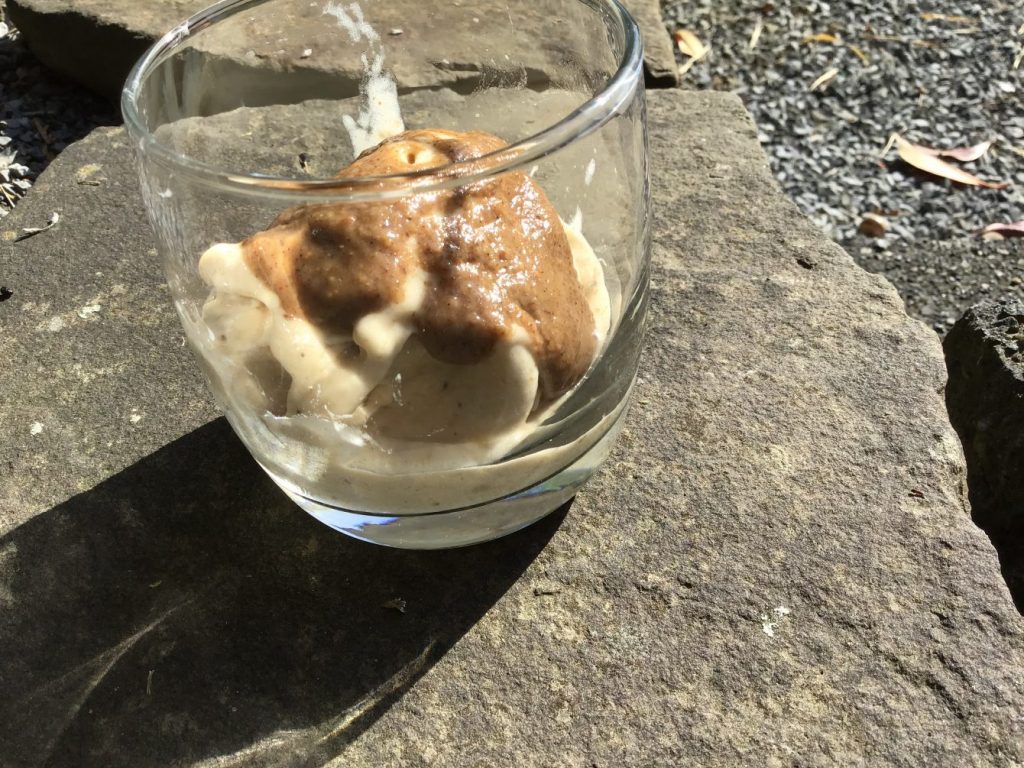 Bananen Eis (Nice Creme)