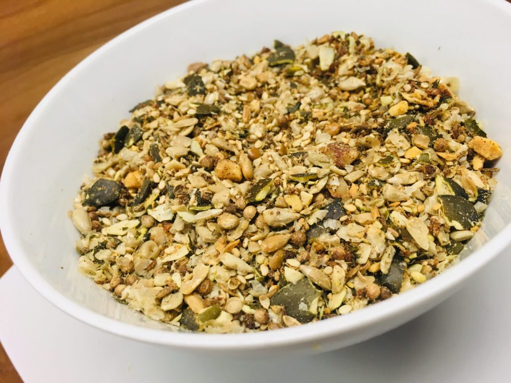 Geröstete Kerne mit Cumin und Koriander 