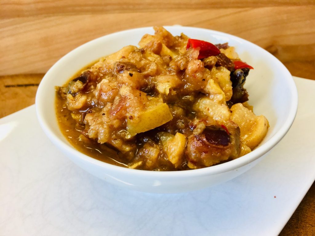 Birnen Chutney mit Datteln und Chili