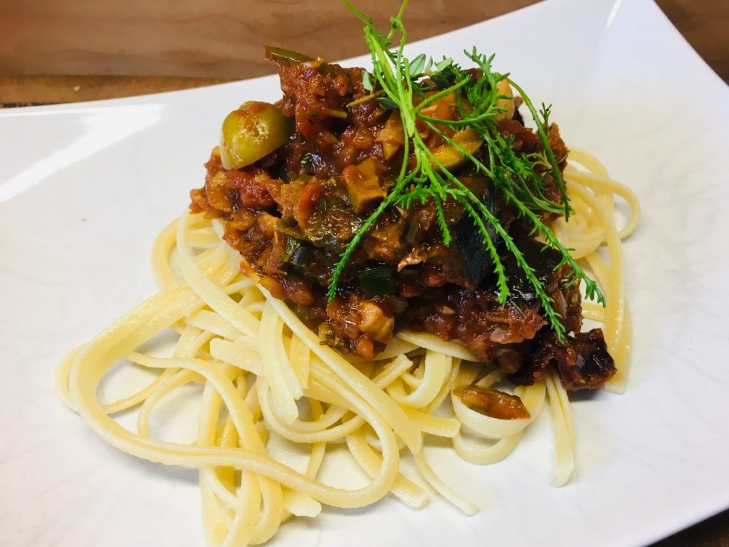 Linguine mit Caponata Siciliana