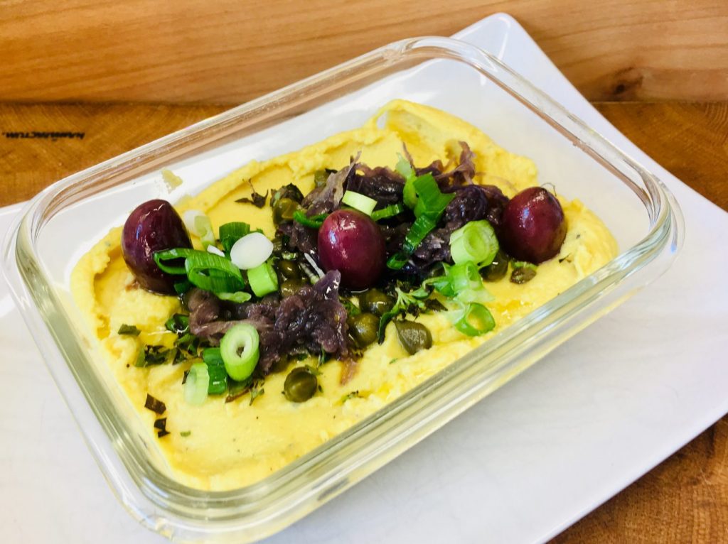 Fava - Griechischer Erbsen Dip mit Zwiebeln und Kapern