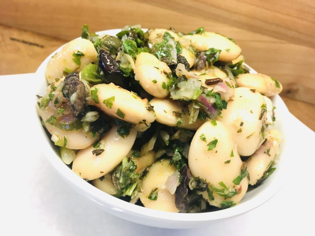 Gigantes - Riesenbohnen Salat mit Oliven und Kapern