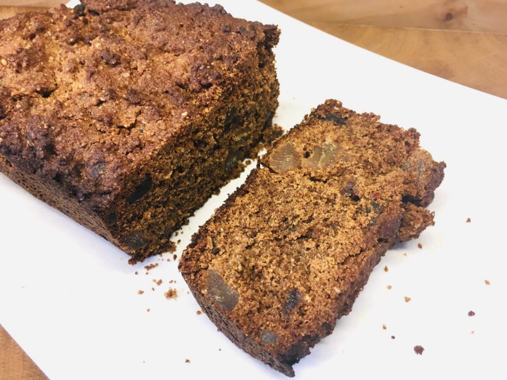 Honigkuchen mit Ingwer und Gewürzen