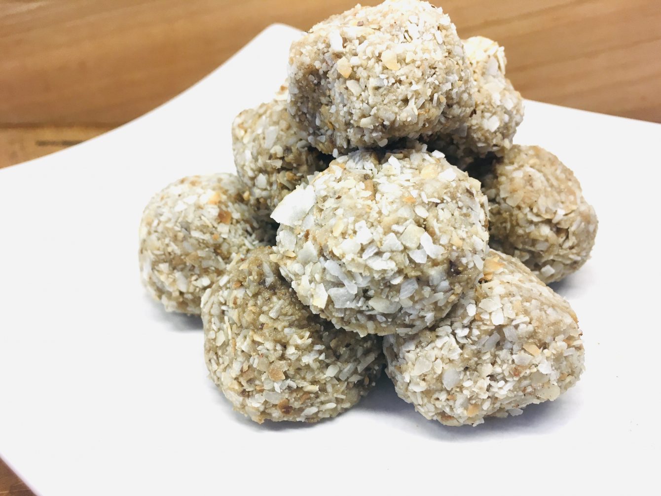 Bananen Kokos Kugeln