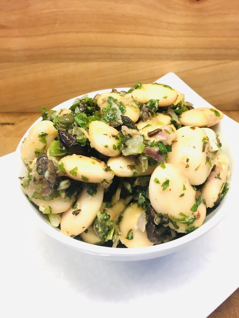 Gigantes - Riesenbohnen Salat mit Oliven und Kapern