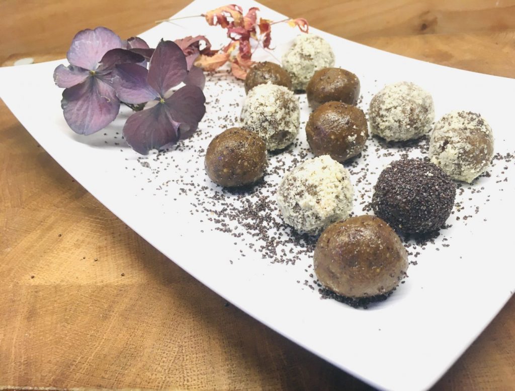 Mandel Mohn Marzipan Kugeln