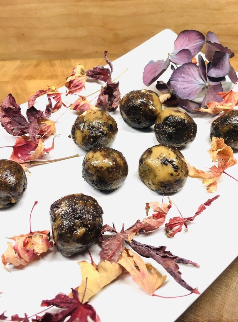 Haselnuss Schoko Halva Trüffel