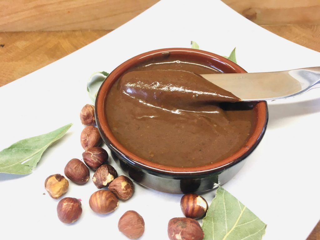 Selbstgemachte Nutella Nuss Nugat Creme