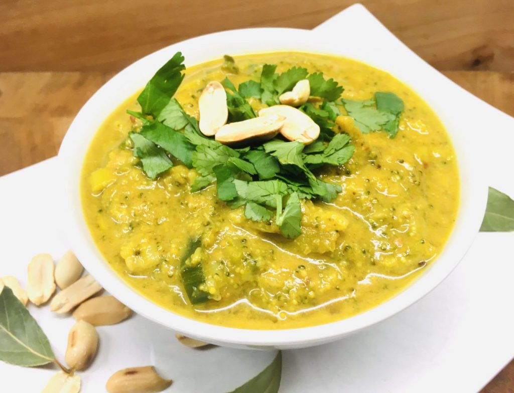 Brokkoli Suppe mit Bananen und Erdnussbutter