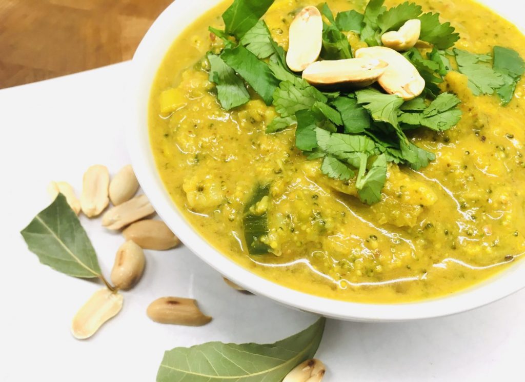 Brokkoli Bananen Erdnuss Suppe